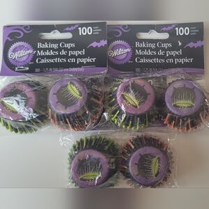 Wilton Mini Halloween paper cupcake Candy Liners Baking Cups 3 Pk 1.25" Cauldron